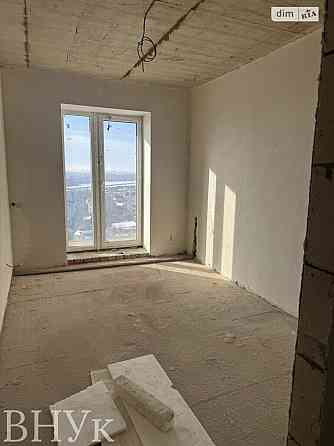 Продаж Квартира 2-кімнатна, 4/7 поверх на Університетська Uzhhorod