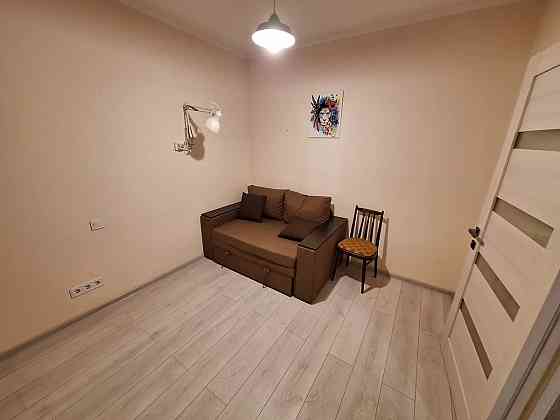 Оренда Квартира 1-кімнатна, 20/25 поверх на Гмирі, 12б Kiev