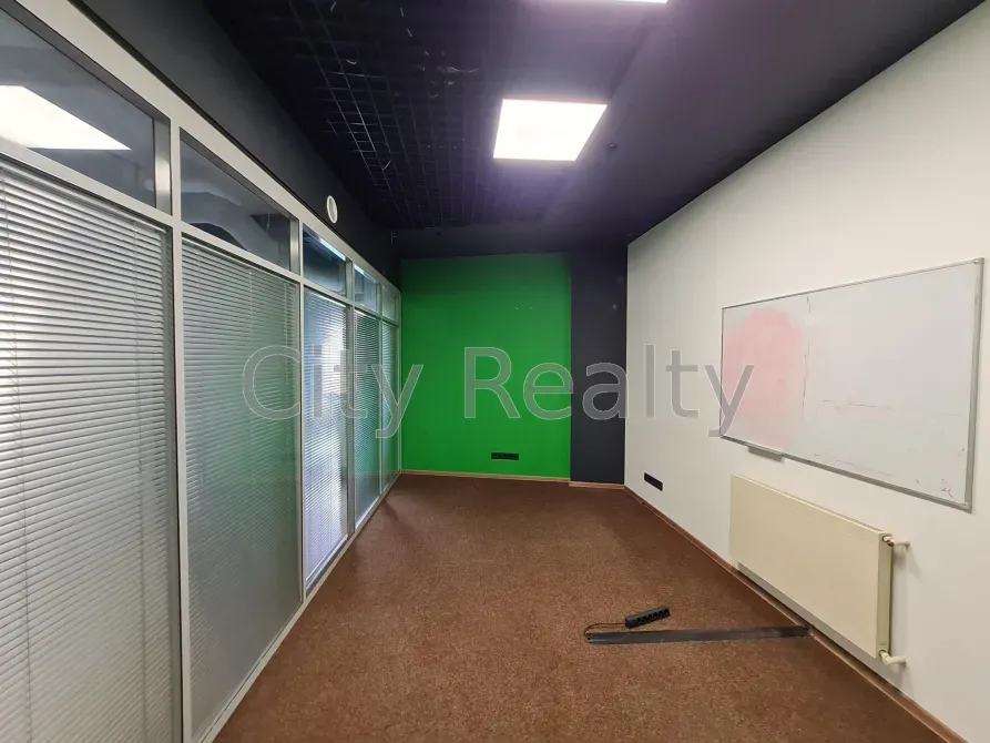 Здається Офісні приміщення площа 220 кв.м 5-й поверх Київ Кирилівська 15/1 Київ - фото 3