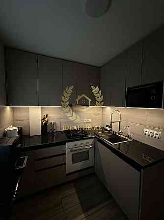 Продаж Квартира 2-кімнатна на Олега Мудрака ул., 41 Киев