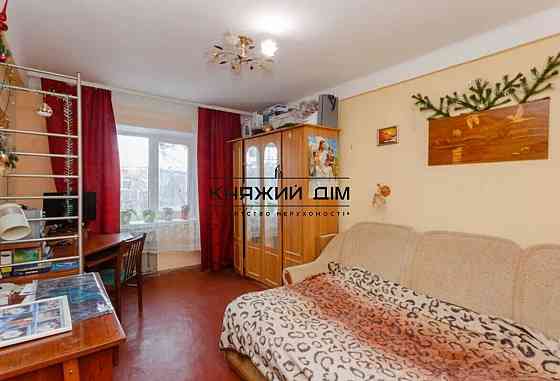 Продаж 3-кімнатної квартири, вул. Зодчих 30. № 21145759 Kiev