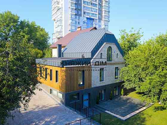 Аренда шикарного 3-х этажного дома ул. Петропавловская. № 139271 Київ