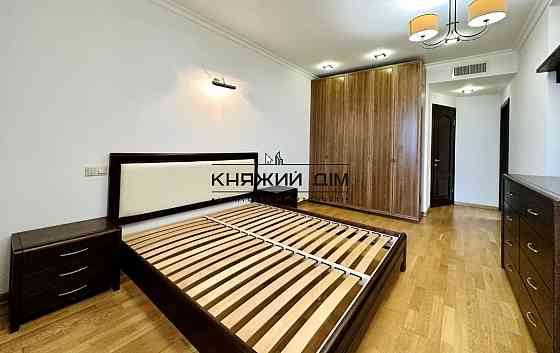 Оренда Квартира 3-кімнатна, 20/25 поверх на Голосеевский просп. (40-летия октября) Київ