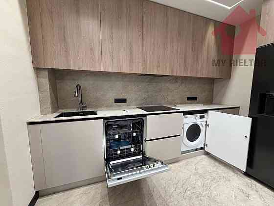 Продаж Квартира 3-кімнатна, 7/7 поверх на Богдана Хмельницького пл. Uzhhorod