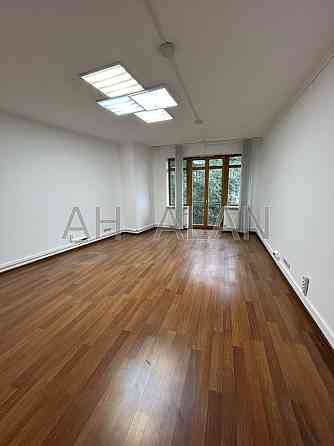 Оренда офісне приміщення на Крутий узв. приміщень - 4, поверх - 4/10 Київ