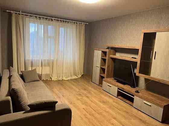 Оренда Квартира 2-кімнатна, 9/9 поверх на Здолбунівська, 9 Київ