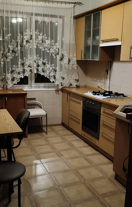 Продаж Квартира 3-кімнатна, 2/9 поверх на вул. Кулика і Гудечка Рівне - фото 1