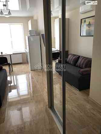 Продаж Квартира 1-кімнатна, 4/7 поверх на вул. Чернівецька Kharkiv