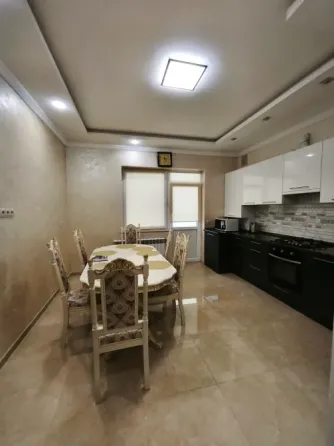 Продаж 3к Квартира 105 кв.м провулок Парковий 3 Минай