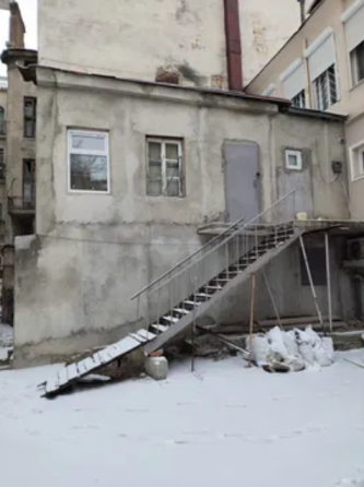 Продаж Квартира 3-кімнатна на ул. Большая Арнаутская, 60 Одеса