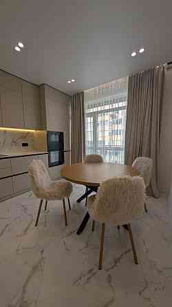 Продаж Квартира 2-кімнатна, 5/10 поверх на Довженка, 31 Krykhivtsi