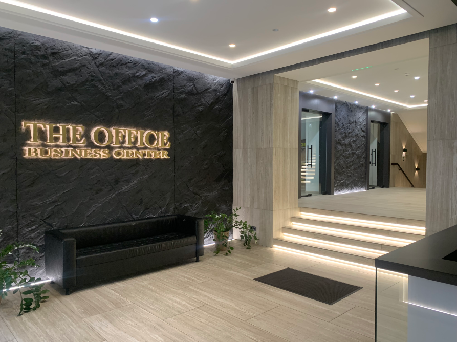 Здається Бізнес-центр / Адміністративна будівля площа 535 кв.м 4-й поверх Львів Проспект Шевченка 10 Львів - фото 2