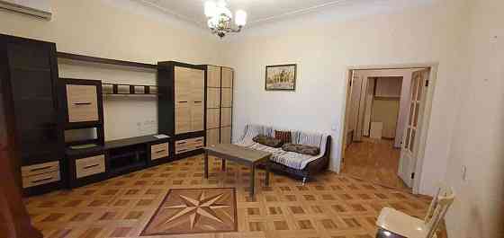 Оренда Квартира 2-кімнатна, 3/5 поверх на ул. Ивана Мазепы Киев