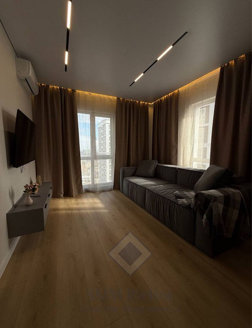 Продаж Квартира 1-кімнатна, 17/21 поверх на Максимовича Михайла вул., д. 24-Б Киев - изображение 2