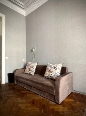 Продам 3-комнатную квартиру в центре Одессы (ул.Бунина) Одесса