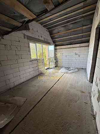 Продаж Будинок 3-кімнатний 