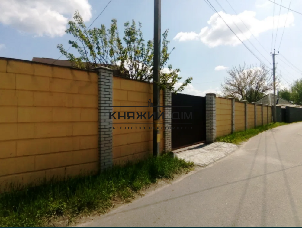 Продам Дом в с. Подгорцы 278 м2 3 этажа на 25 сотках.  - фото 7