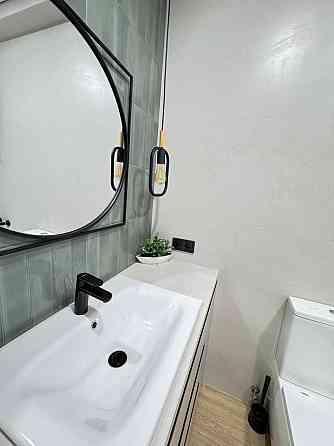 Продаж Квартира 1-кімнатна, 9/21 поверх на Максимовича Михайла вул., д. 10 Kiev