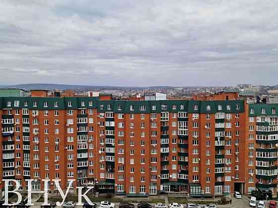 Продаж Квартира 2-кімнатна, 12/12 поверх на Чорноморська Чернівці