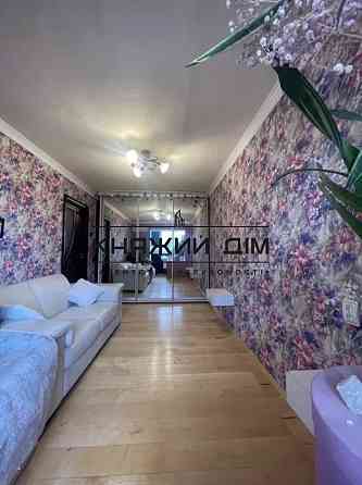 Продаж 2-х к.кв. по вул. Здолбунівській , метро Осокорки в Дарницькому р-ні. Код об'єкту №:21144740 Киев