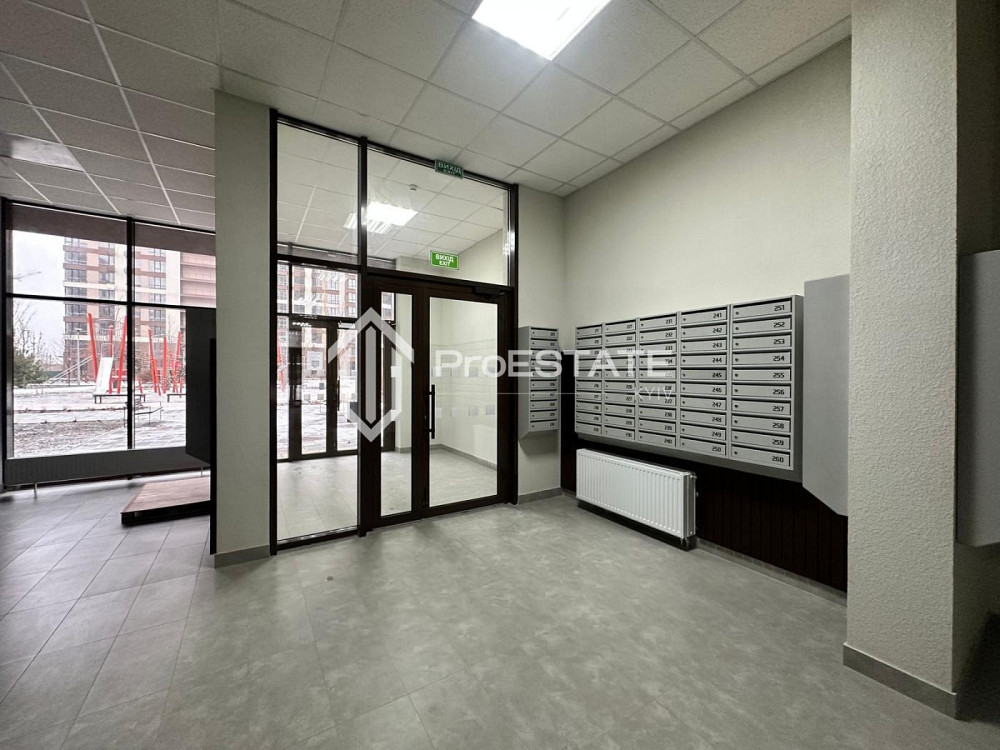 Продаж Квартира 2-кімнатна, 19/25 поверх на вул. Межова Київ - фото 2