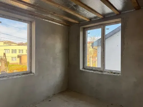 Продаж 2-поверховий Будинок 130 кв.м 4 кімн. на чиста Івано-Франківськ