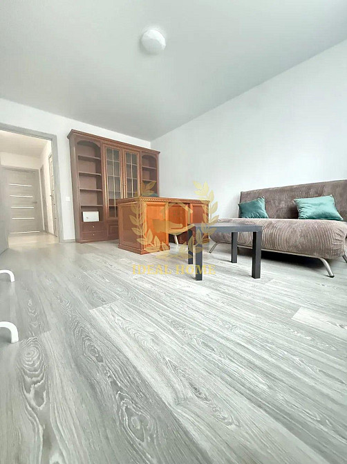 Оренда Квартира 3-кімнатна, 11/21 поверх Киев - изображение 1