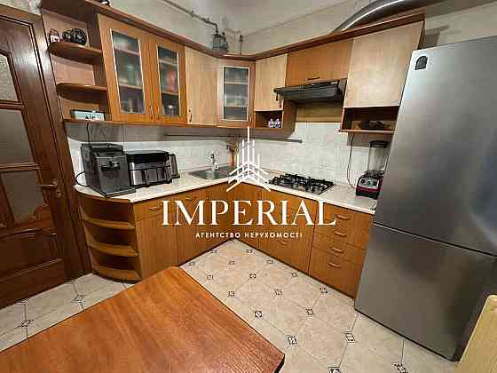 Продаж Квартира 2-кімнатна, 1/3 поверх на вул. Донецька Киев