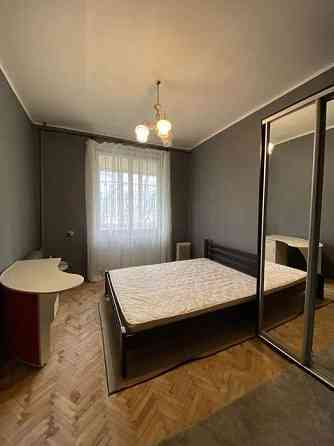 Оренда Квартира 2-кімнатна, 3/5 поверх на бул. Чоколовский, 30 Киев