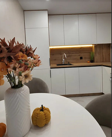 Продаж 3к квартири 81 кв. м на вул. Білогірська Ternopil' - photo 5