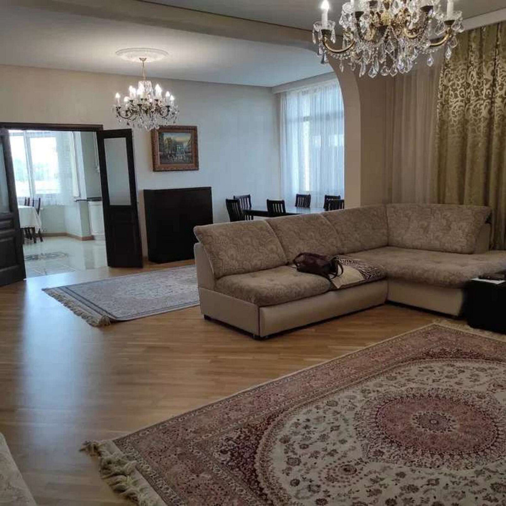 Оренда Квартира 3-кімнатна, 11/19 поверх на ул. Богдана Хмельницкого Київ - фото 2