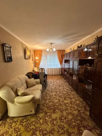 Продам 3к квартиру просп. Слобожанский Хорошее жилое состояние Днепр