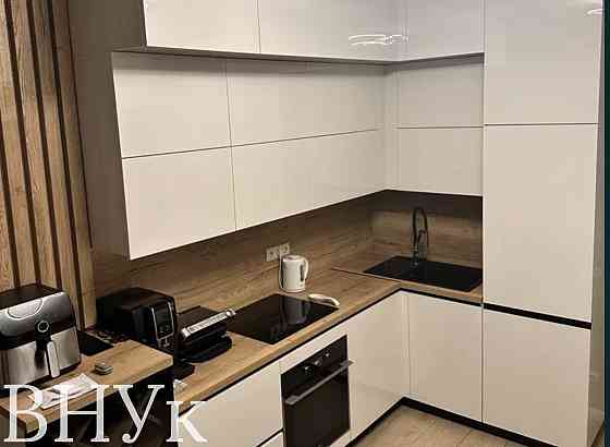 Продаж Квартира 1-кімнатна, 6/8 поверх на Собранецька, 160 Ужгород