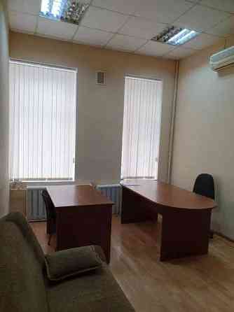 Оренда Квартира 3-кімнатна, 1/5 поверх на ул. Саксаганского Kiev