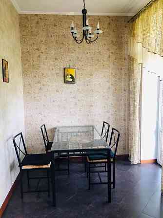 Оренда Квартира 2-кімнатна, 5/5 поверх на Олеся Гончара ул. Киев