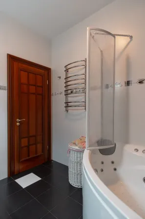 For rent 3-room Apartment 125 sq.m Південний Бульвар 24Б Ivano-Frankivs'k - photo 10