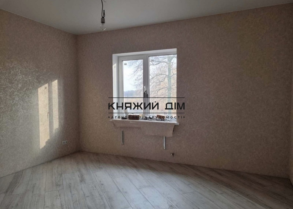 Продажа 2 эт. дома с ремонтом 150 м2 в с. Осещина, 1 линия от затоки р. Десна, свой пляж № 2210526 Осещина - фото 15