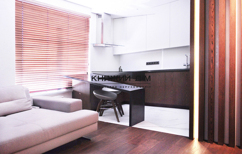 Без комиссии! Продажа видовой 3-х к. квартиры с дизайнерским ремонтом в ЖК Заречный. № 21133695 Kiev - photo 14