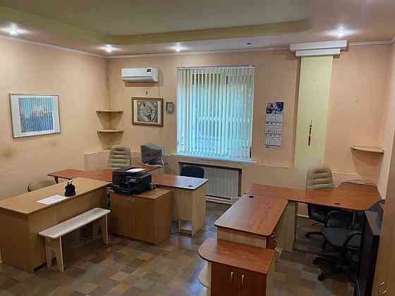 Продаж Квартира 2-кімнатна, 1/5 поверх на Довнар-Запольського, 4 Київ