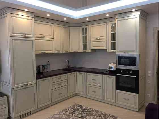 Продаж Квартира 4-кімнатна, 20/24 поверх на Драгоманова, 4а Kiev