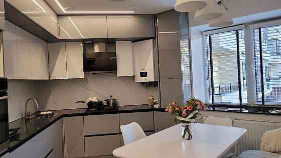 Продаж Квартира 3-кімнатна, 2/4 поверх на Шевченка Богородчани