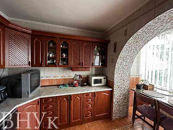 Продаж Квартира 3-кімнатна, 5/5 поверх на бульвар Героїв Крут Чернівці