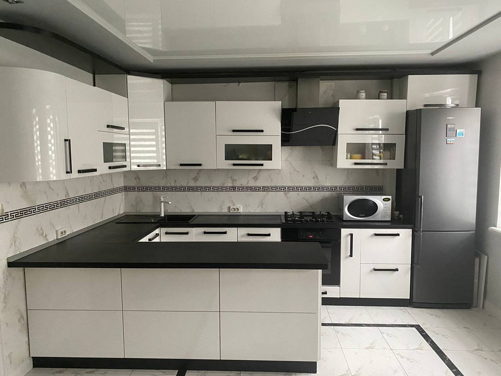 Продаж Квартира 3-кімнатна, 2/9 поверх на вул. Хоткевича Львов - изображение 2