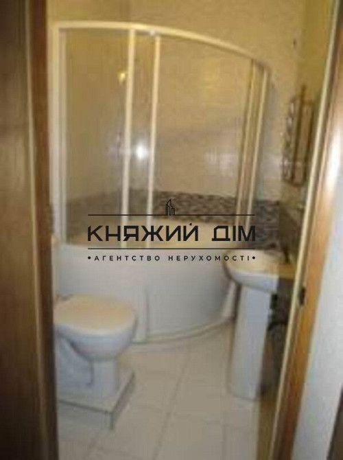 Хорошая, большая однокомнатная квартира ЖК Изумрудный. Код объекта: 21131404. Киев - изображение 2