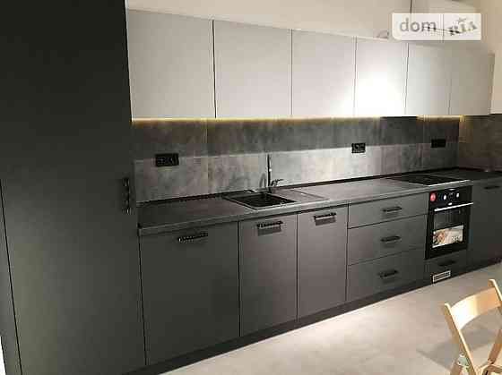 Оренда Квартира 1-кімнатна, 21/25 поверх на пр. Соборности, 30 Київ