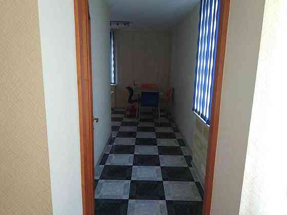 Продаж Квартира 3-кімнатна, 4/5 поверх на Осенняя ул., 4А Дніпро