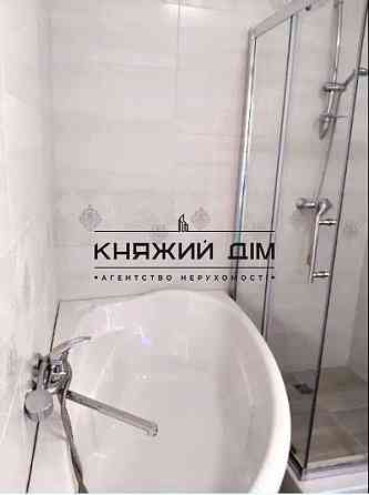 Оренда Квартира 3-кімнатна, 11/26 поверх на Маршала Тимошенко ул./Левка Лукьяненко ул. Kiev