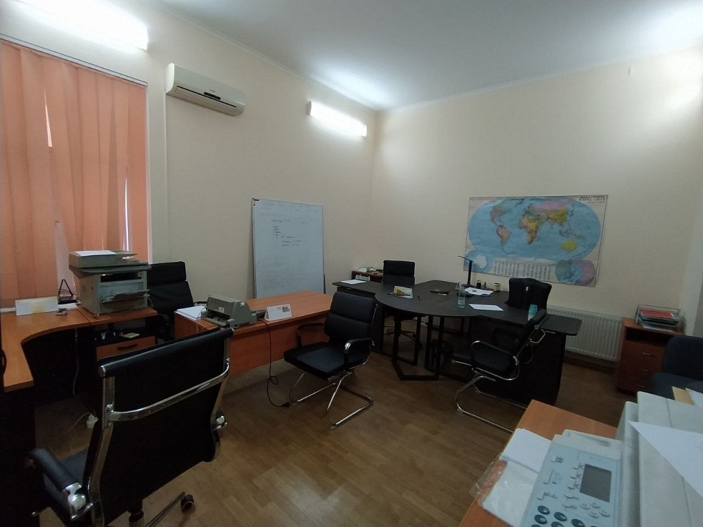 Продам  квартиру  просторную в самом центре, для большой  семьи, можно под офис. Odessa - photo 3