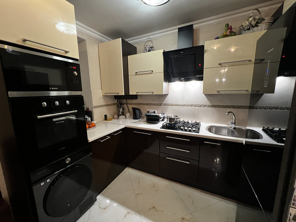 Продаж Квартира 3-кімнатна, 5/9 поверх на Двірська Івано-Франківськ - фото 5