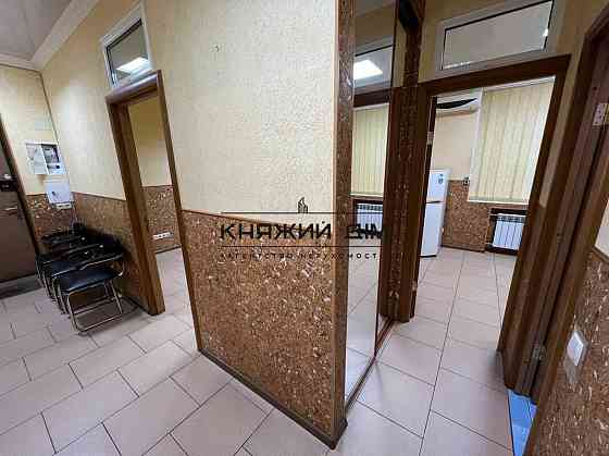 Оренда офісне приміщення на Дружбы Народов бульв./Миколи Міхновського бульв. поверх - 1/5 Київ